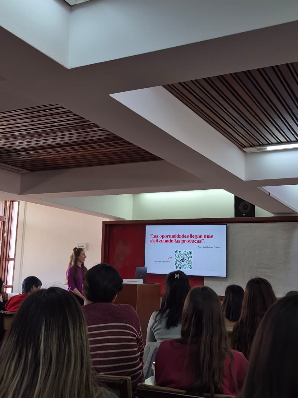 Día de la traducción-marca personal para estudiantes-facultad de filosofía y letras uncuyo